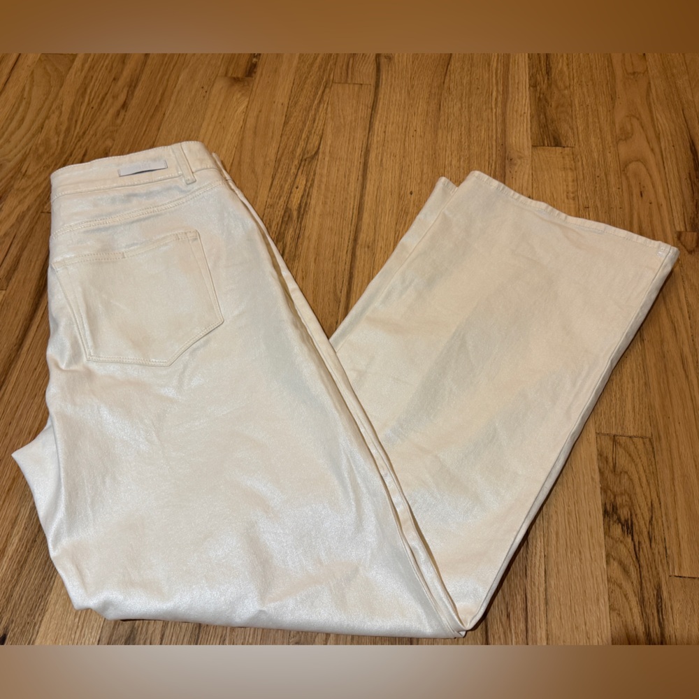 PAIGE Sasha Anniversary Pearl White